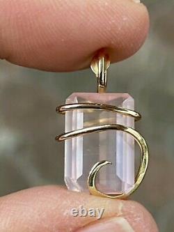13.13ct Rose Quartz Faceted Rectangle Pendant In Forge 14K Yellow Gold Total Wt