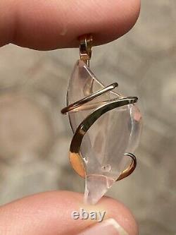 13.14ct Rose Quartz Carved Freeform Pendant In Forged 14K Yellow Gold Total Wt