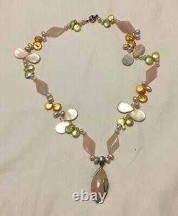 24 Rose Quartz, Mother Of Pearl And Freshwater Pearl 925. Necklace & Pendant