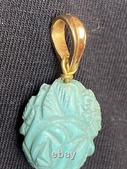 ANTIQUE CHINESE CARVED TURQUOISE & ROSE QUARTZ PENDANT. 18 ct gold. 1900