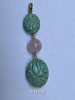 ANTIQUE CHINESE CARVED TURQUOISE & ROSE QUARTZ PENDANT. 18 ct gold. 1900