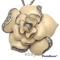 Gorgeous Belle Etoile Sterling Silver Yorkshire white rose enamel pendant