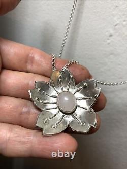 Sterling 925 Rolo chain link Rose Quartz Flower Pendant Necklace 23.4g, 18