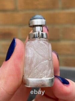 VINTAGE SILVER & CARVED CRYSTAL SCENT BOTTLE PENDANT 4.1 CM LONG BOTTOM 1.8x2cm